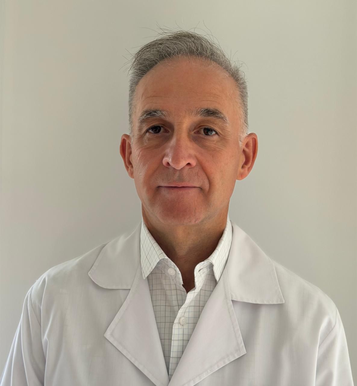 Dr. Pablo Etcheverry